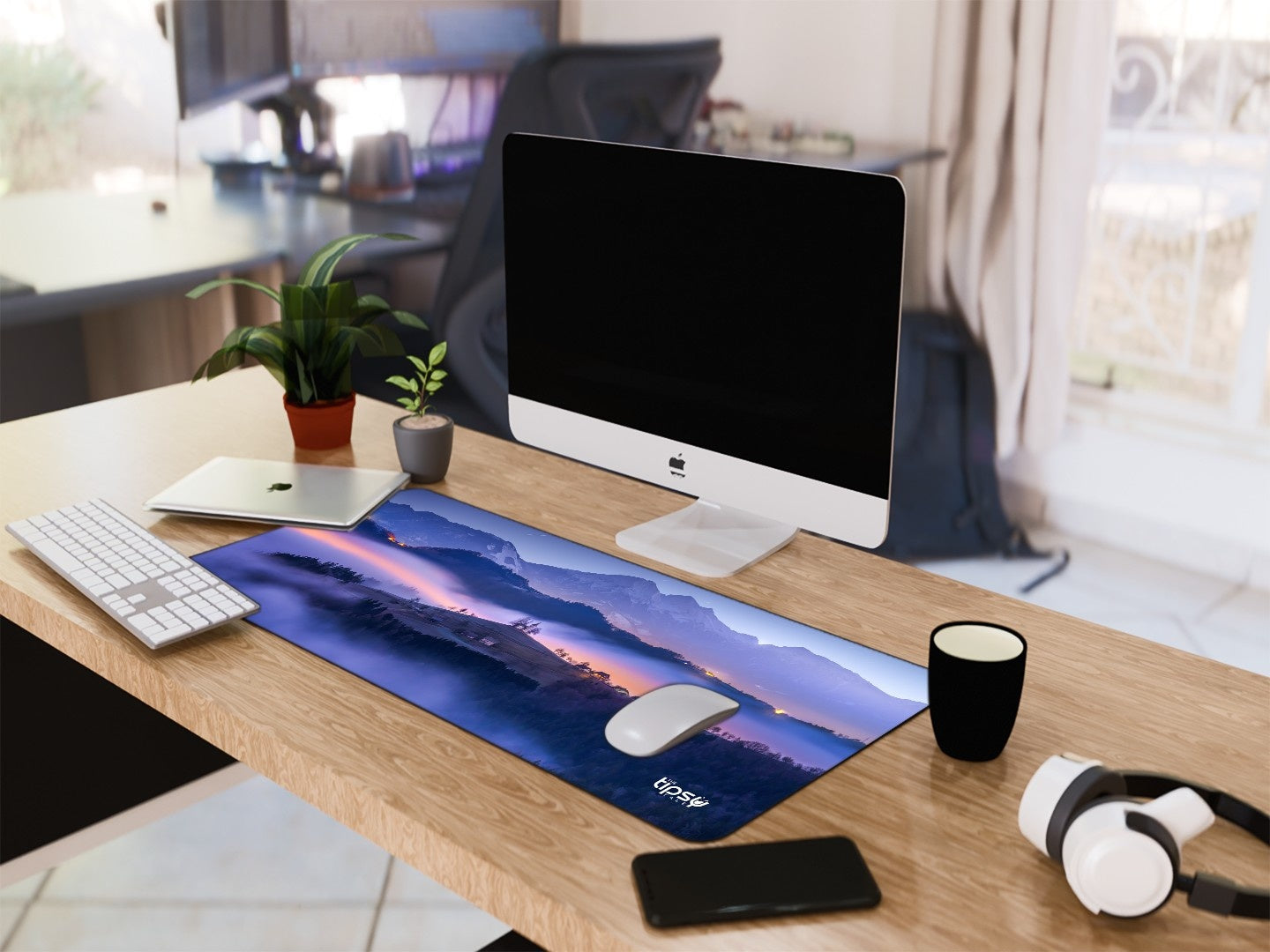 "SOLVENIA HILLTOP" Gaming Mousepad Elevate Your Gaming Experience