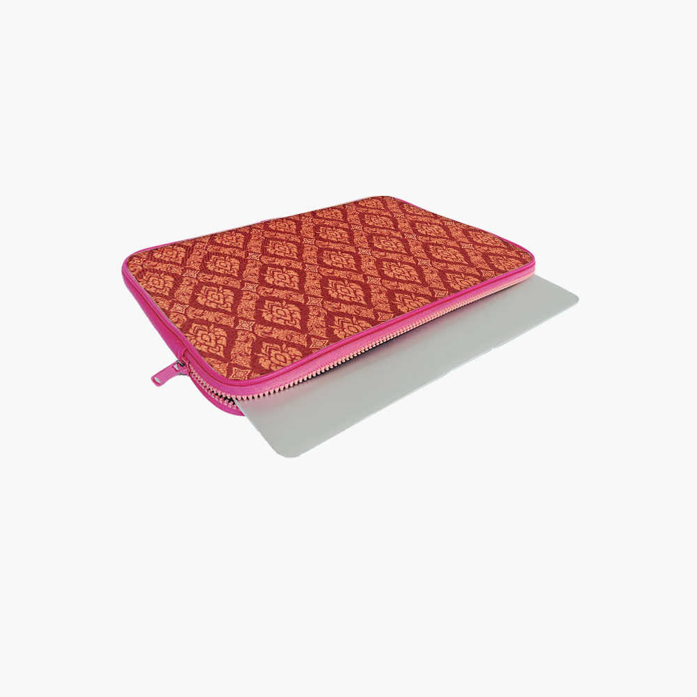 "Red Indian Print" Laptop Sleeves:Bold Modern Design for Every Size