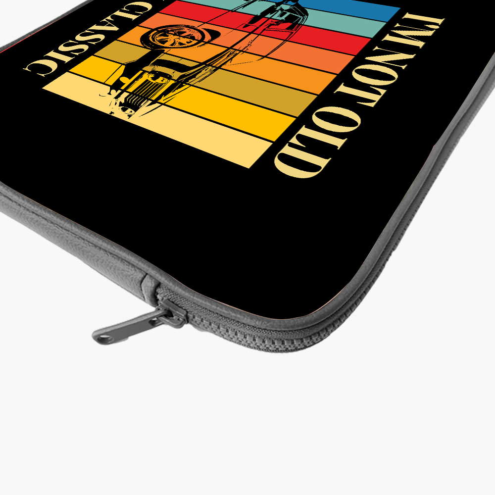 "I'M NOT OLD" Laptop Sleeves:Bold Modern Design for Every Size