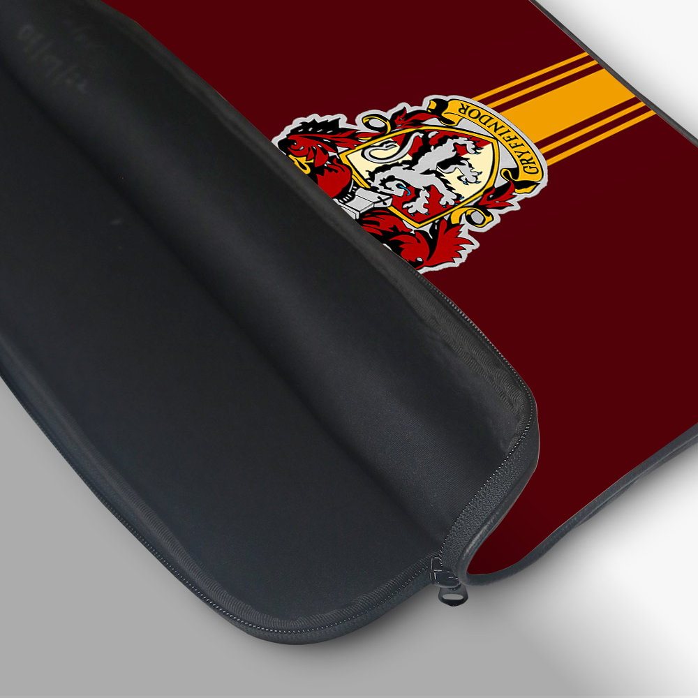 "GRYFINDOR - HARRY POTTER"Laptop Sleeves:Bold Modern Design for Every Size