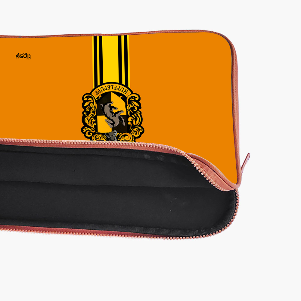 "HUFFLEPUFF - HARRY POTTER"Laptop Sleeves:Bold Modern Design for Every Size