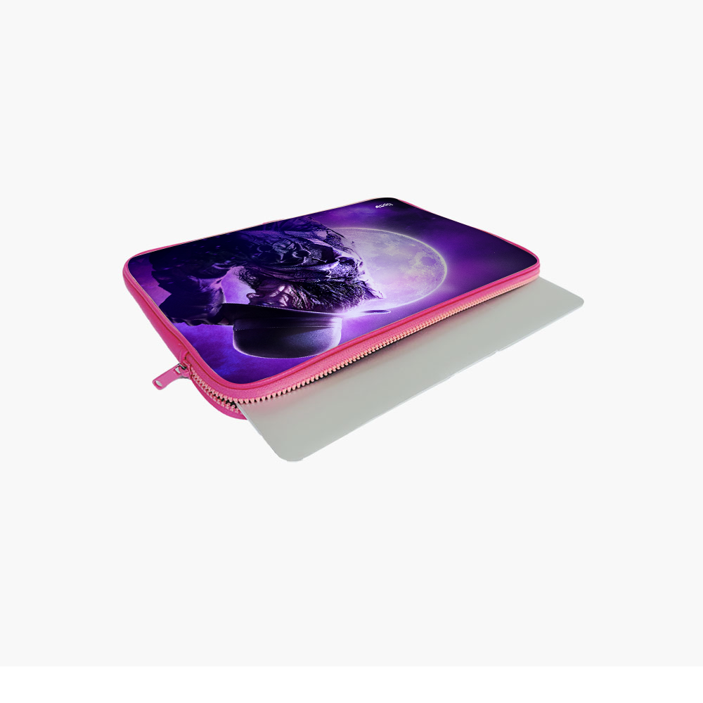"UNDERTAKER - WWE" -Laptop Sleeves:Bold Modern Design for Every Size
