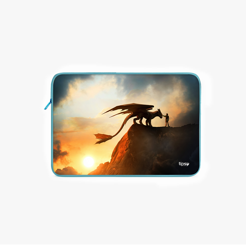 "HOW TO TRAIN YOUR DRAGON" -Laptop Sleeves:Bold Modern Design for Every Size