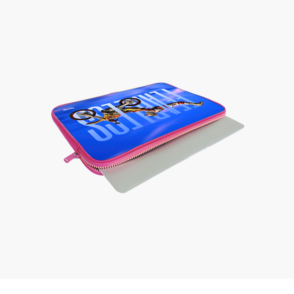 " FEARLESS" -Laptop Sleeves:Bold Modern Design for Every Size