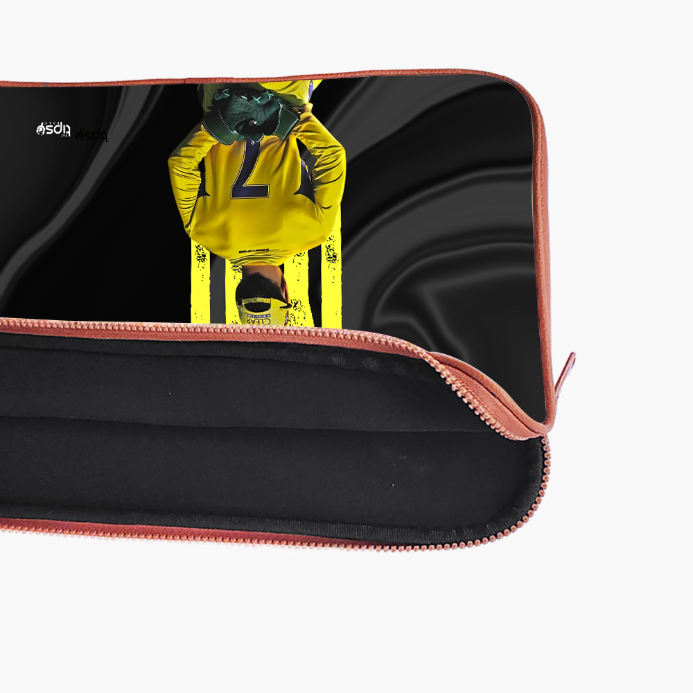 "DHONI 7 - CRICKET FANBASE" -Laptop Sleeves:Bold Modern Design for Every Size