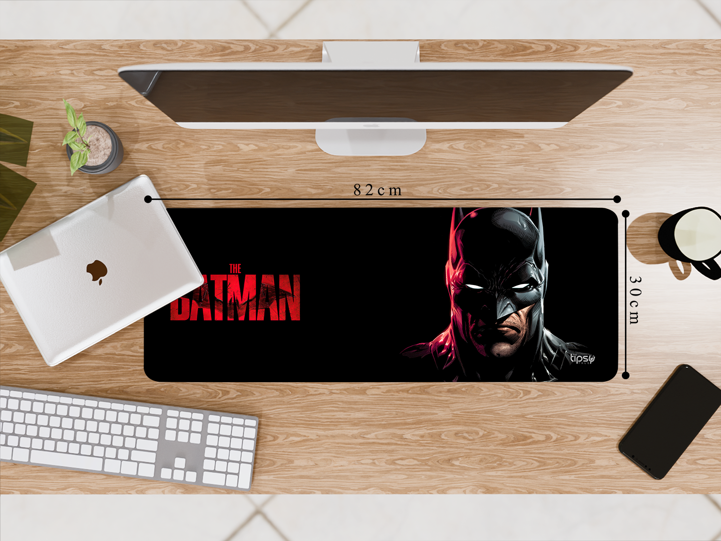 "The Batman: The Bold Look" Gaming Mousepad Elevate Your Gaming Experience