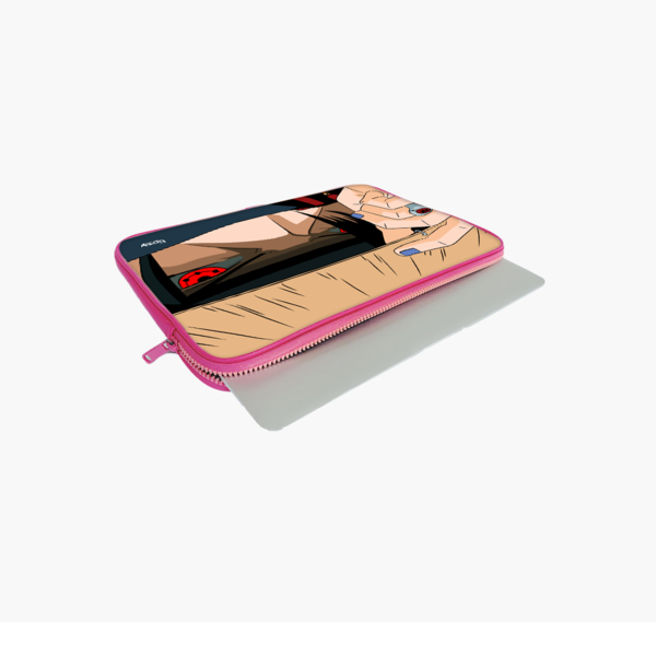 "ITACHI UCHIHA - SHARINGAN" -Laptop Sleeves:Bold Modern Design for Every Size