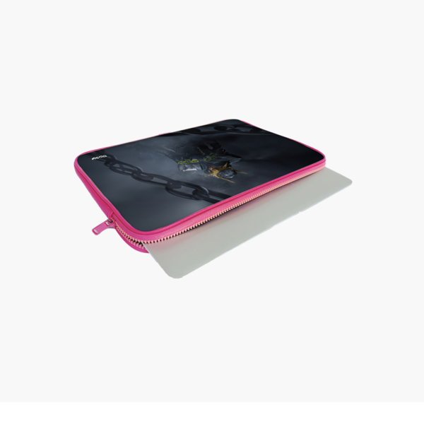"BATMAN'S VILLIAN " -Laptop Sleeves:Bold Modern Design for Every Size