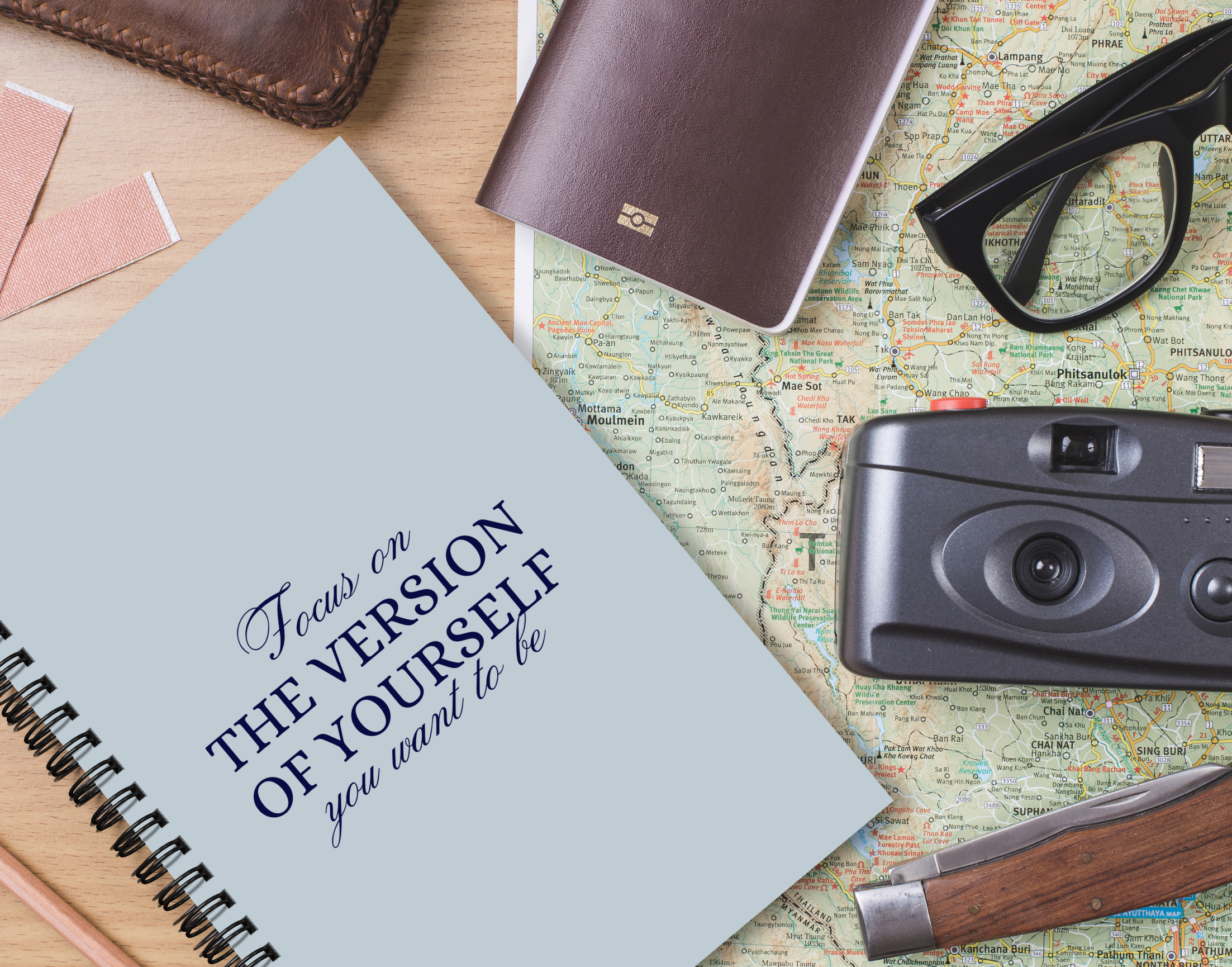"FOCUS ON YOURSELF" Elegant & Inspiring Diary for Daily Reflection