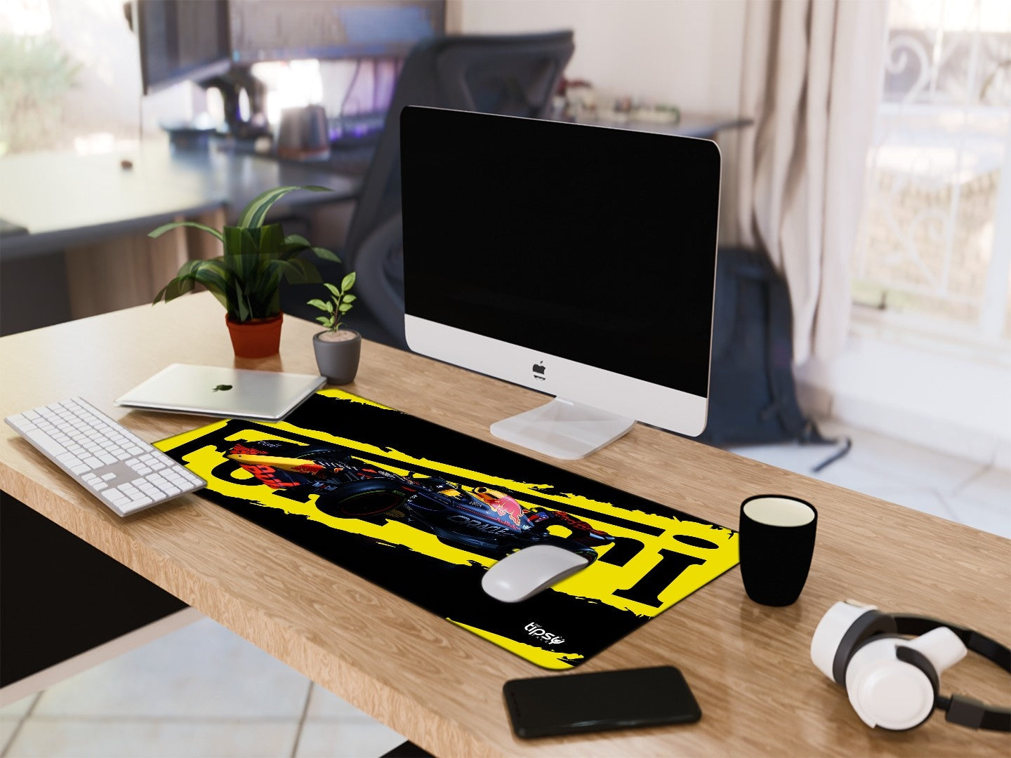 "ORACLE RED BULL RACING - SCUDERIA FERRARI" Gaming Mousepad Elevate Your Gaming Experience