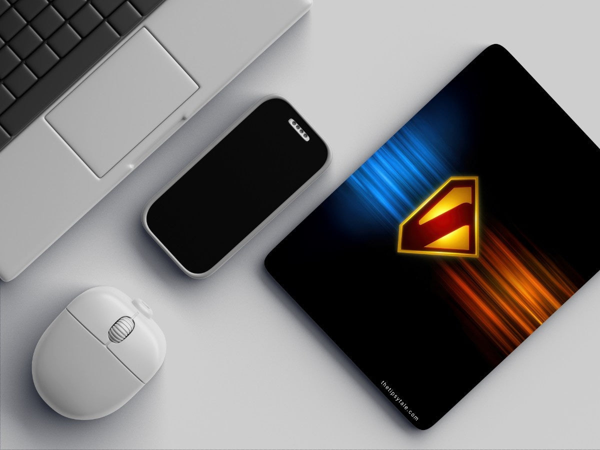 "Superman Gradient Flash" Mousepad Enhance Your Workspace with Style