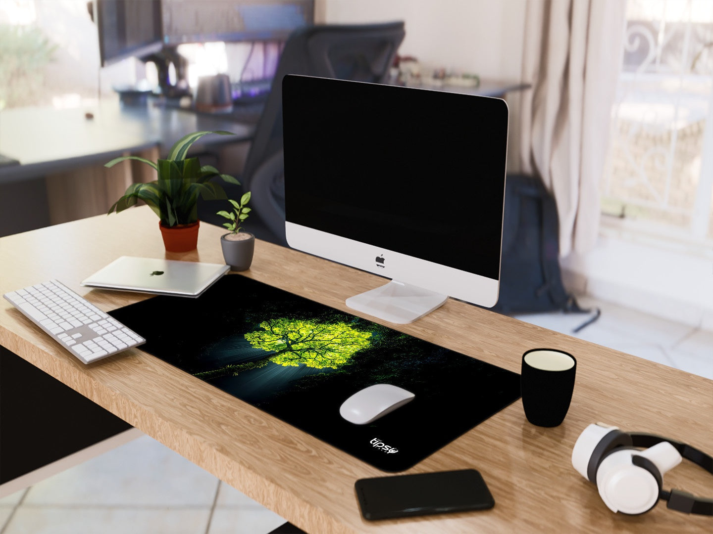 "GLOW TREE" Gaming Mousepad Elevate Your Gaming Experience