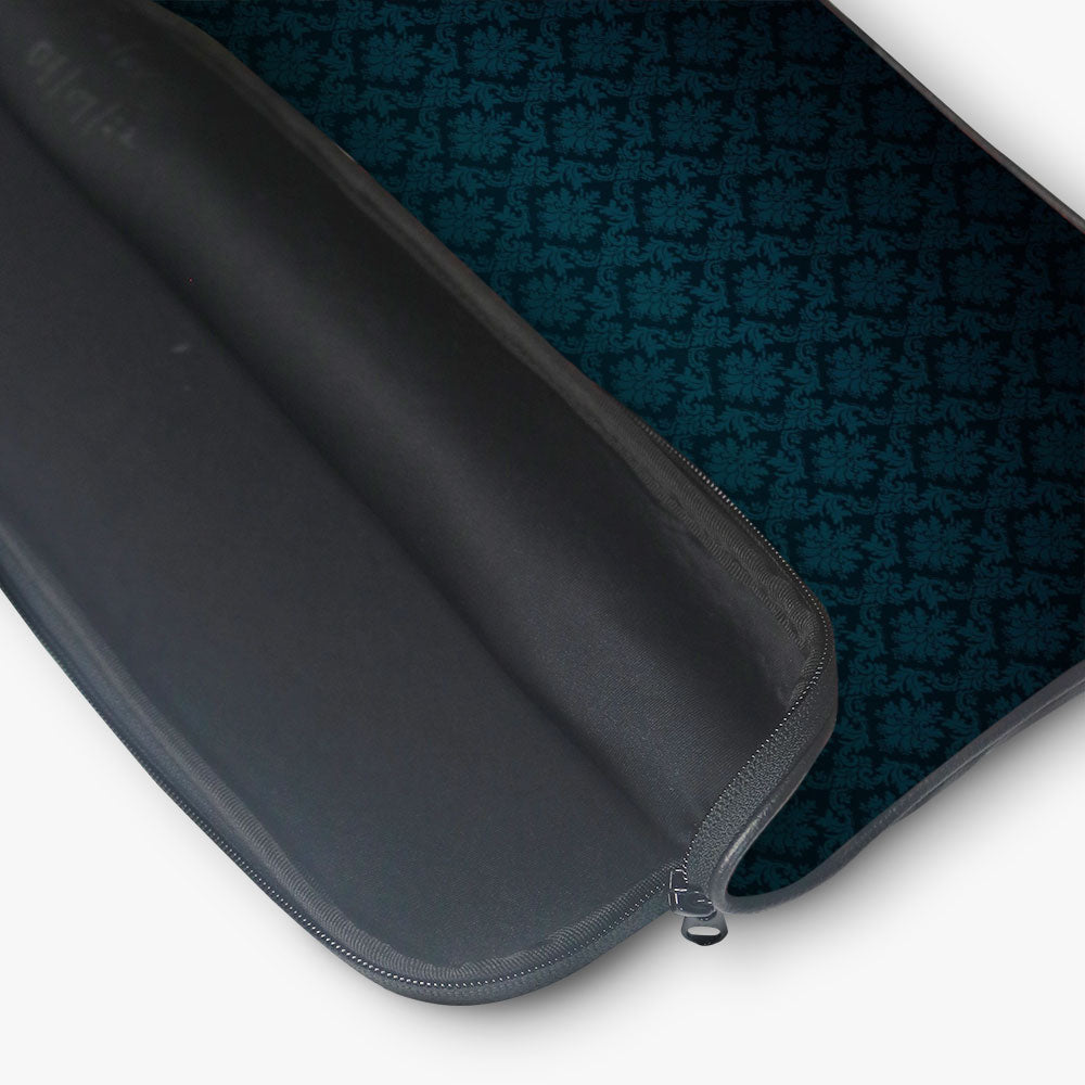 "Gradient Blue Art" Laptop Sleeves:Bold Modern Design for Every Size