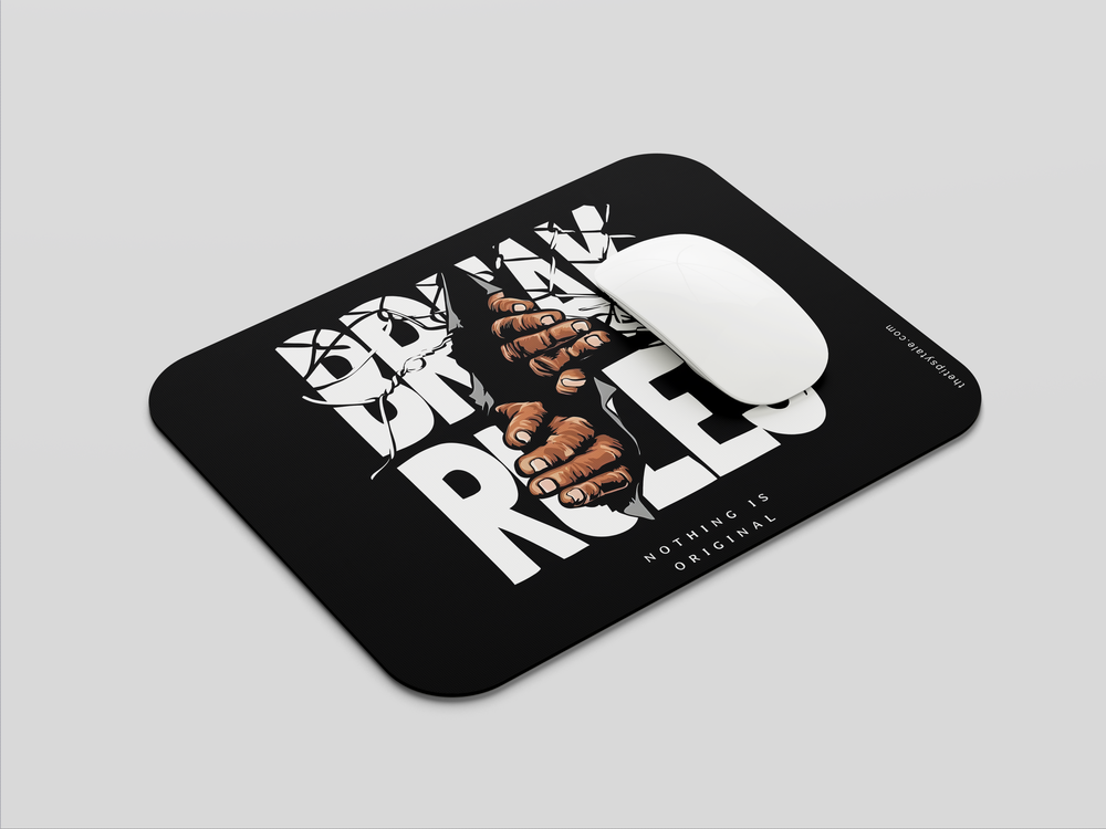 "BREAK RULES NOW" Mousepad Enhance Your Workspace with Style
