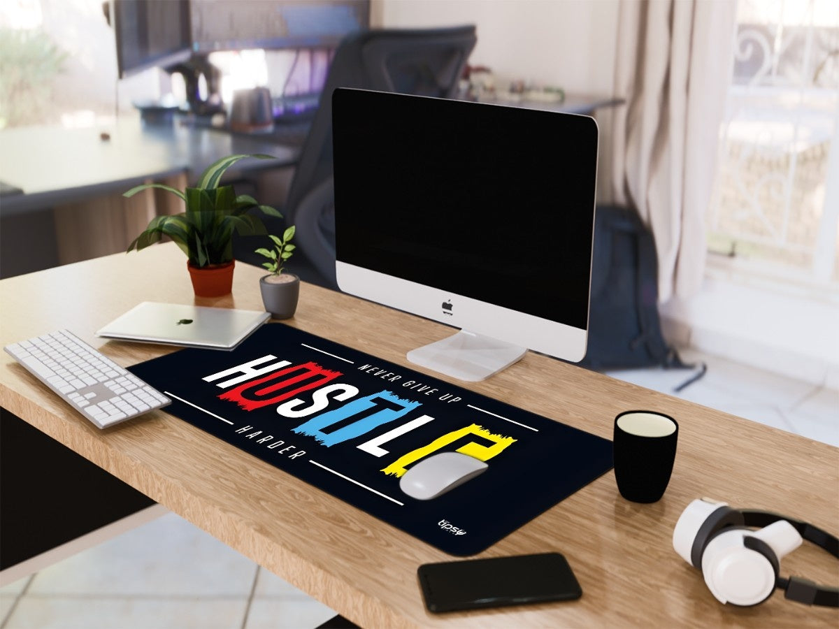 "NEVER GIVE UP HUSTLE HARDER" Gaming Mousepad Elevate Your Gaming Experience