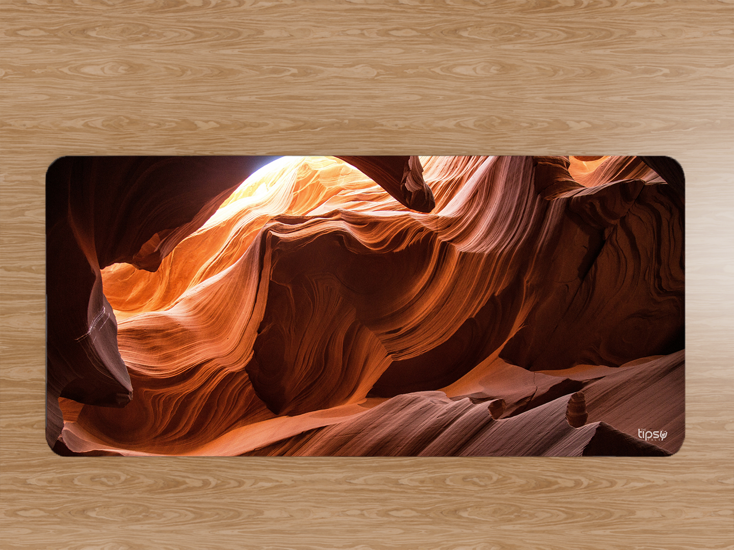 "Abstract Mountain Pattern" Gaming Mousepad – Elevate Your Gaming Experience