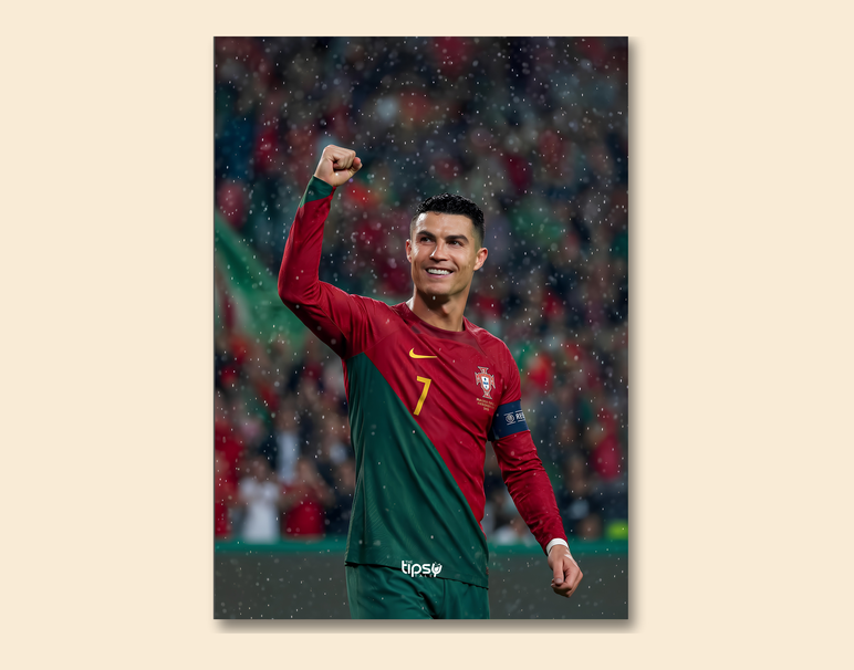 "RONALDO - AURA FARMING" -Shiny & Sturdy Metallic Poster Art That Pops & Sticks