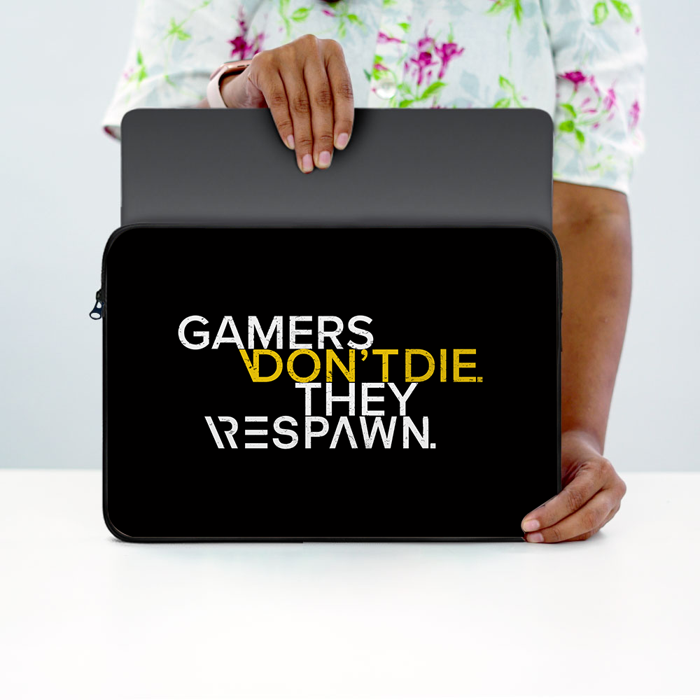 "GAMERS DON'T DIE" Laptop Sleeves:Bold Modern Design for Every Size