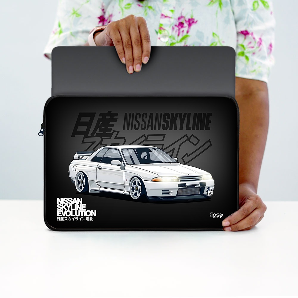 "NISSAN SKYLINE GT-R R32" Laptop Sleeves:Bold Modern Design for Every Size