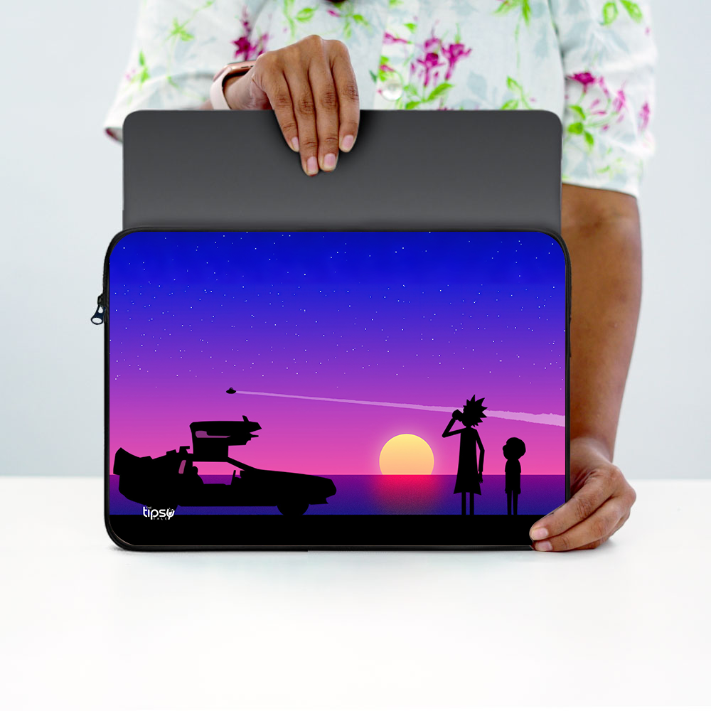 "THE FINAL PORTAL - RICK AND MORTY ENTERTAINMENT EDITION " Laptop Sleeves:Bold Modern Design for Every Size