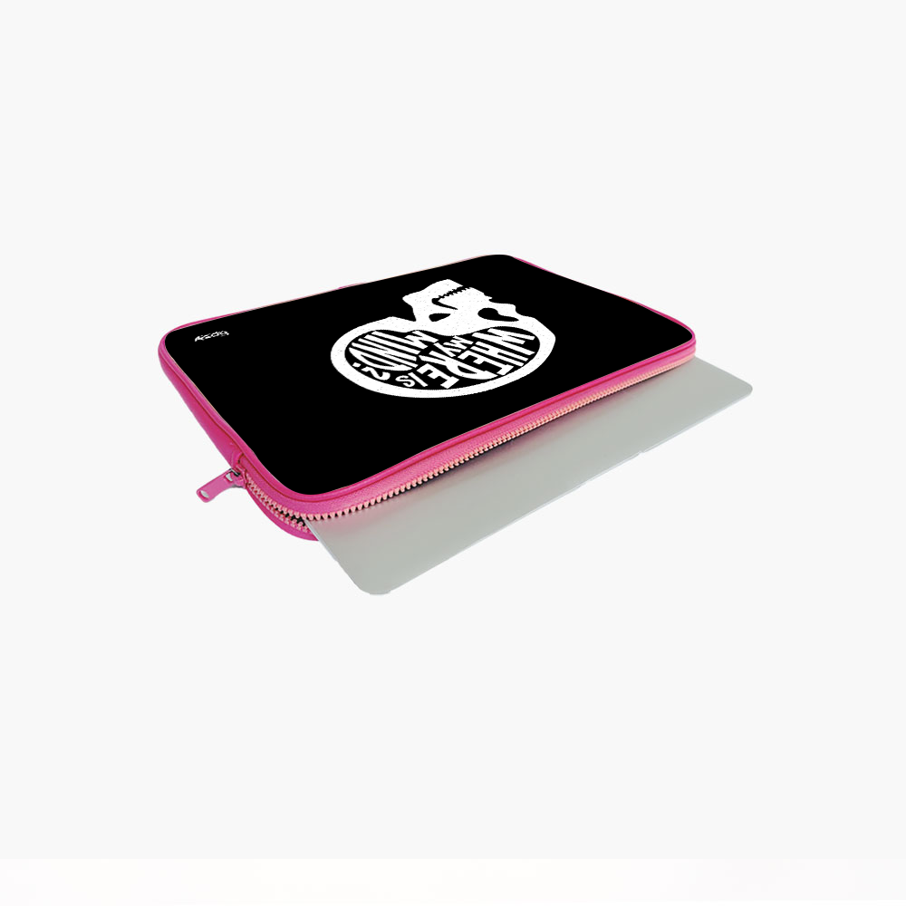 "WHERE IS MY MIND" Laptop Sleeves:Bold Modern Design for Every Size