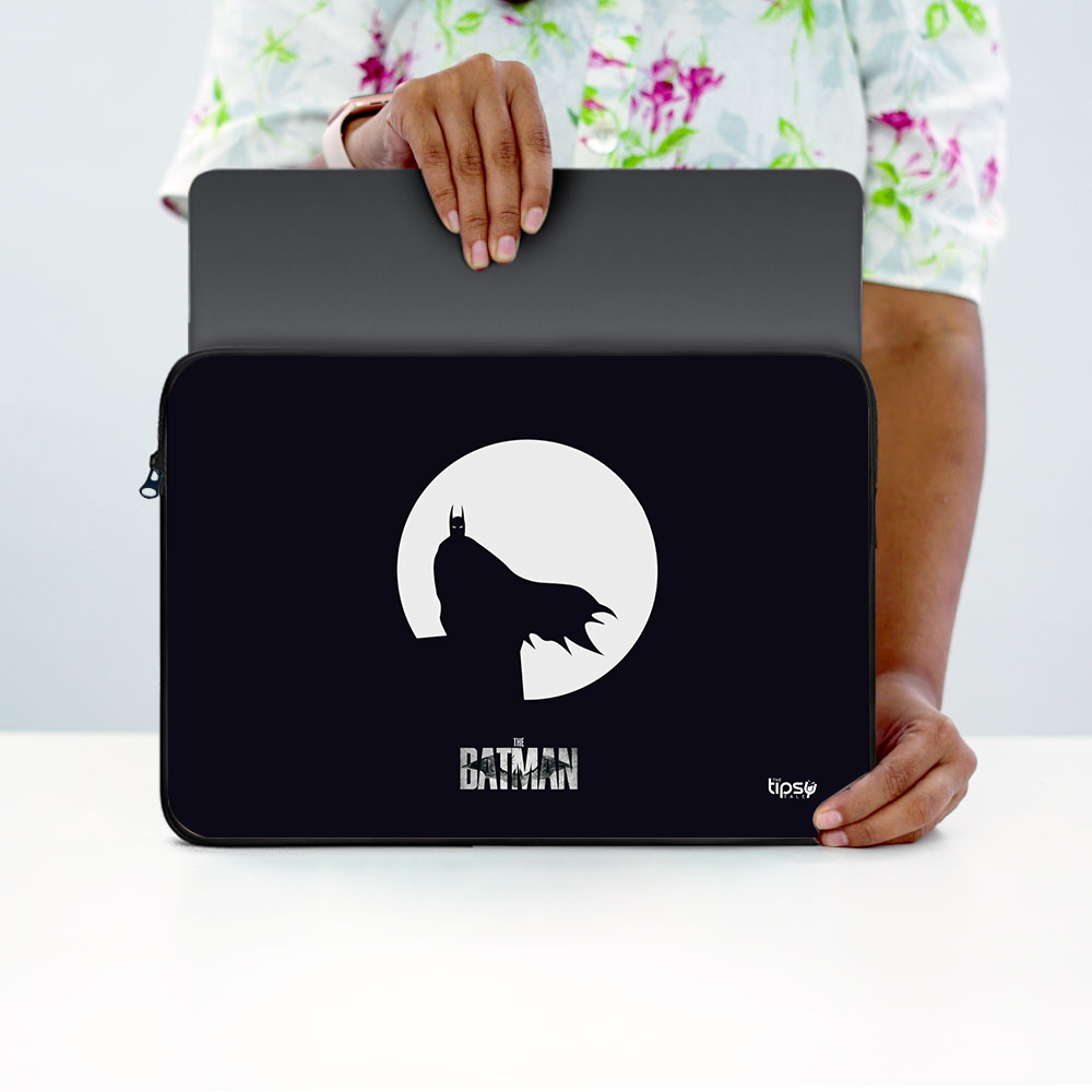 "DARK NIGHT BATMAN" Laptop Sleeves:Bold Modern Design for Every Size
