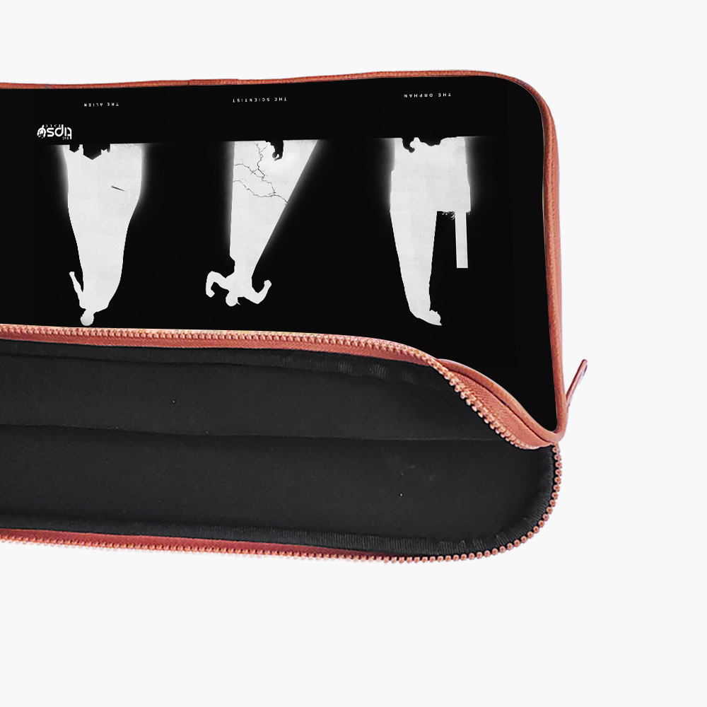 "DC HEROES- Superman, Batman & Flash" Laptop Sleeves:Bold Modern Design for Every Size