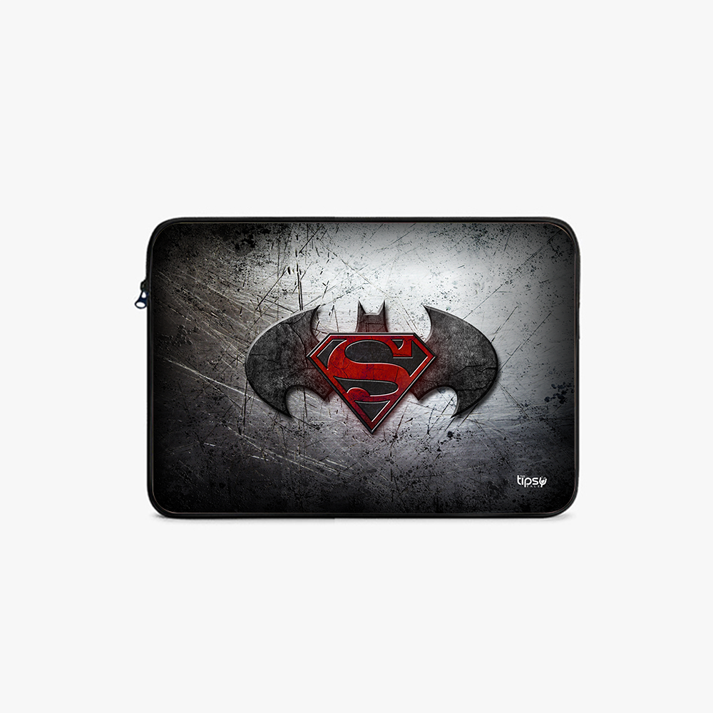 "BATMAN VS SUPERMAN" Laptop Sleeves:Bold Modern Design for Every Size