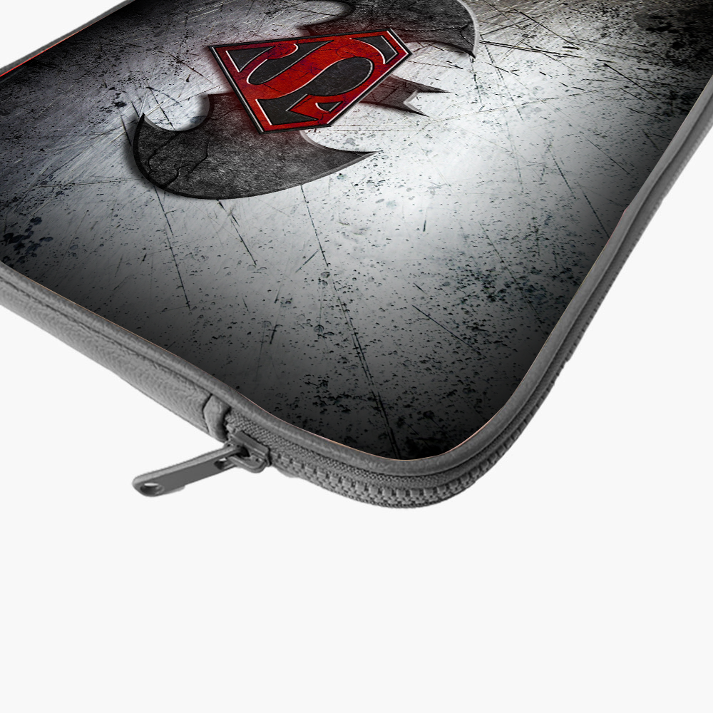 "BATMAN VS SUPERMAN" Laptop Sleeves:Bold Modern Design for Every Size