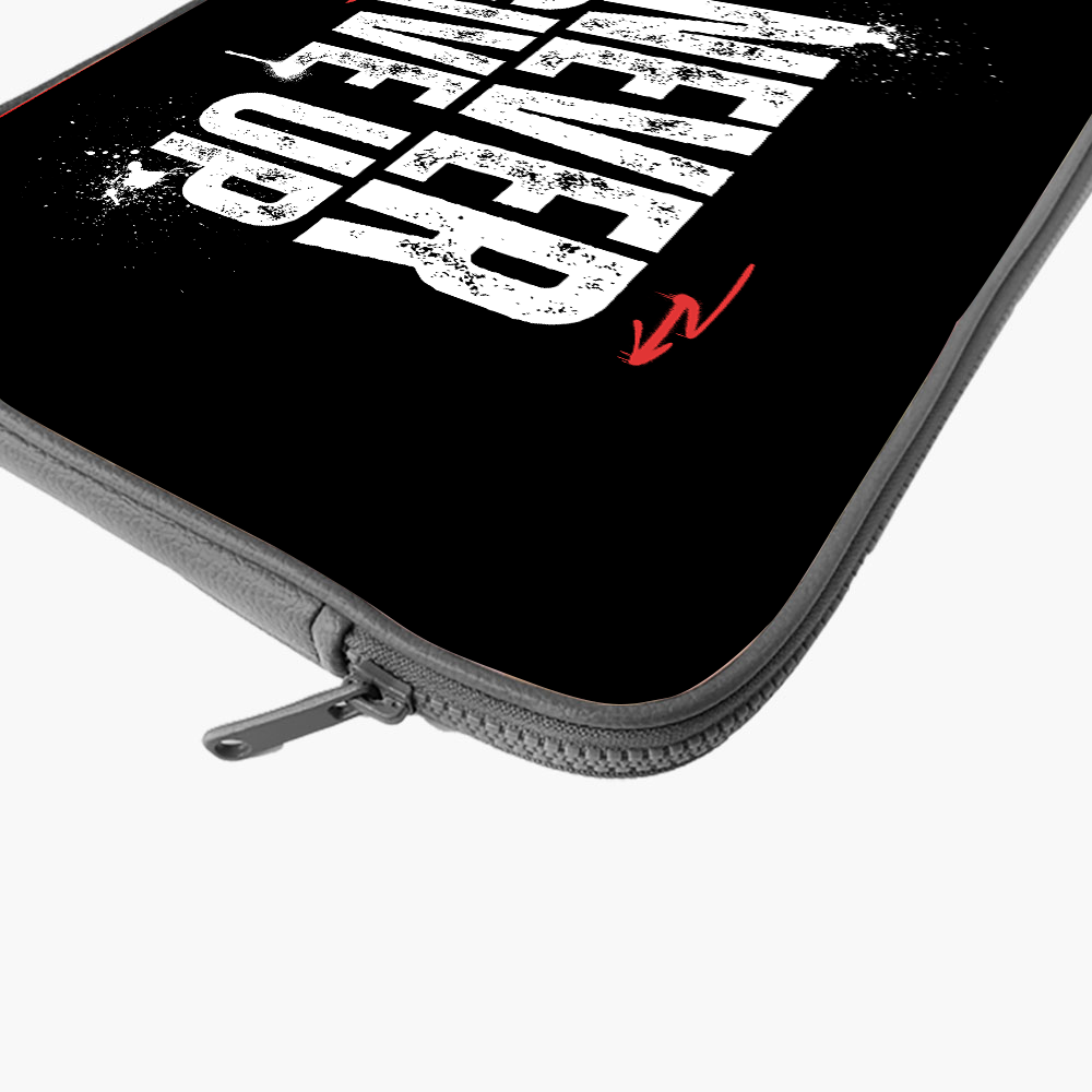 "NEVER GIVE UP" Laptop Sleeves:Bold Modern Design for Every Size