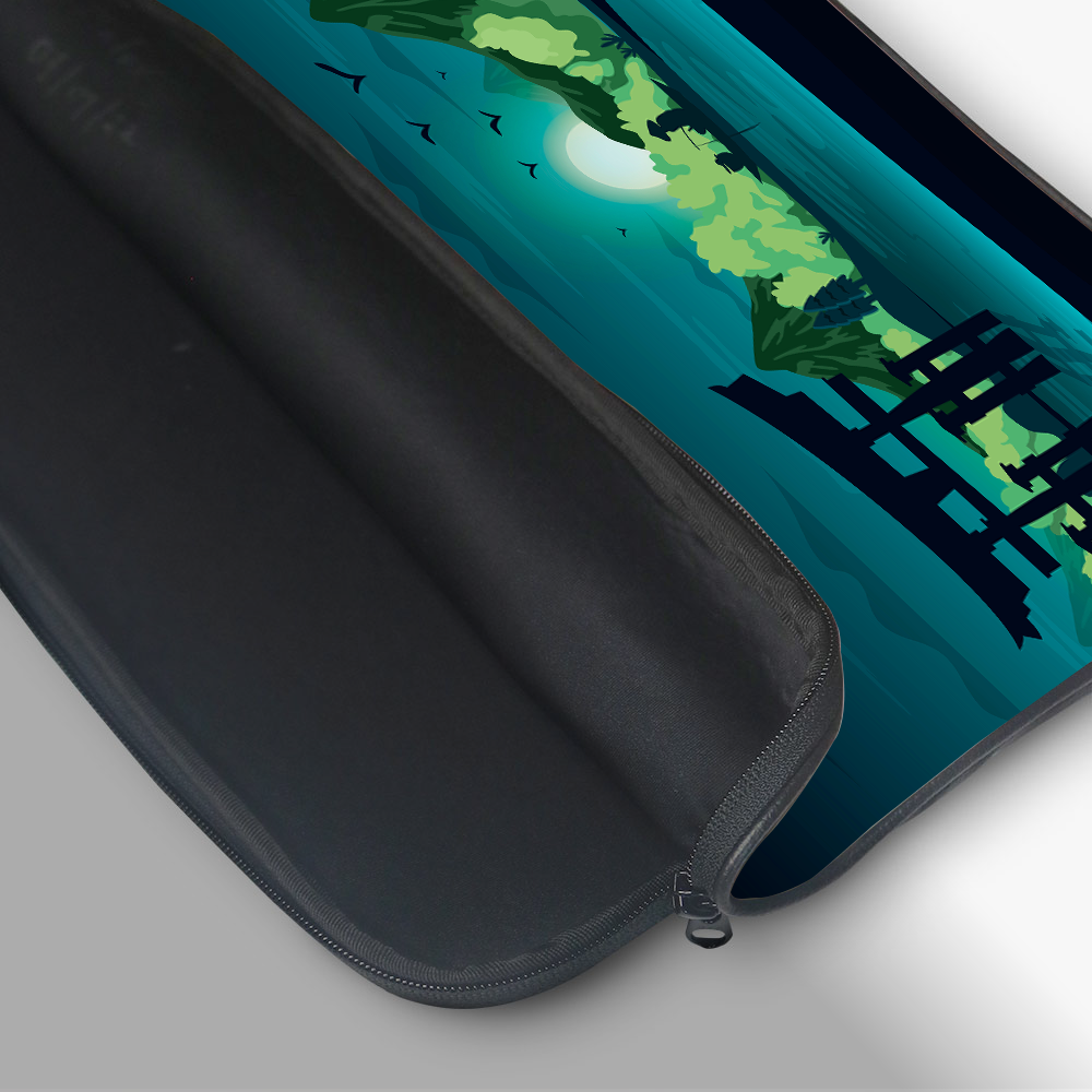 "JAPAN ANIMMATION VIEW" Laptop Sleeves:Bold Modern Design for Every Size