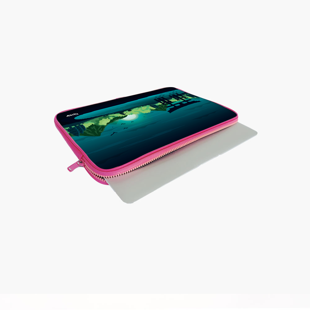 "JAPAN ANIMMATION VIEW" Laptop Sleeves:Bold Modern Design for Every Size