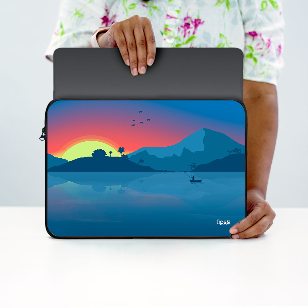 "ANIMATED NATURE VIEW" Laptop Sleeves:Bold Modern Design for Every Size