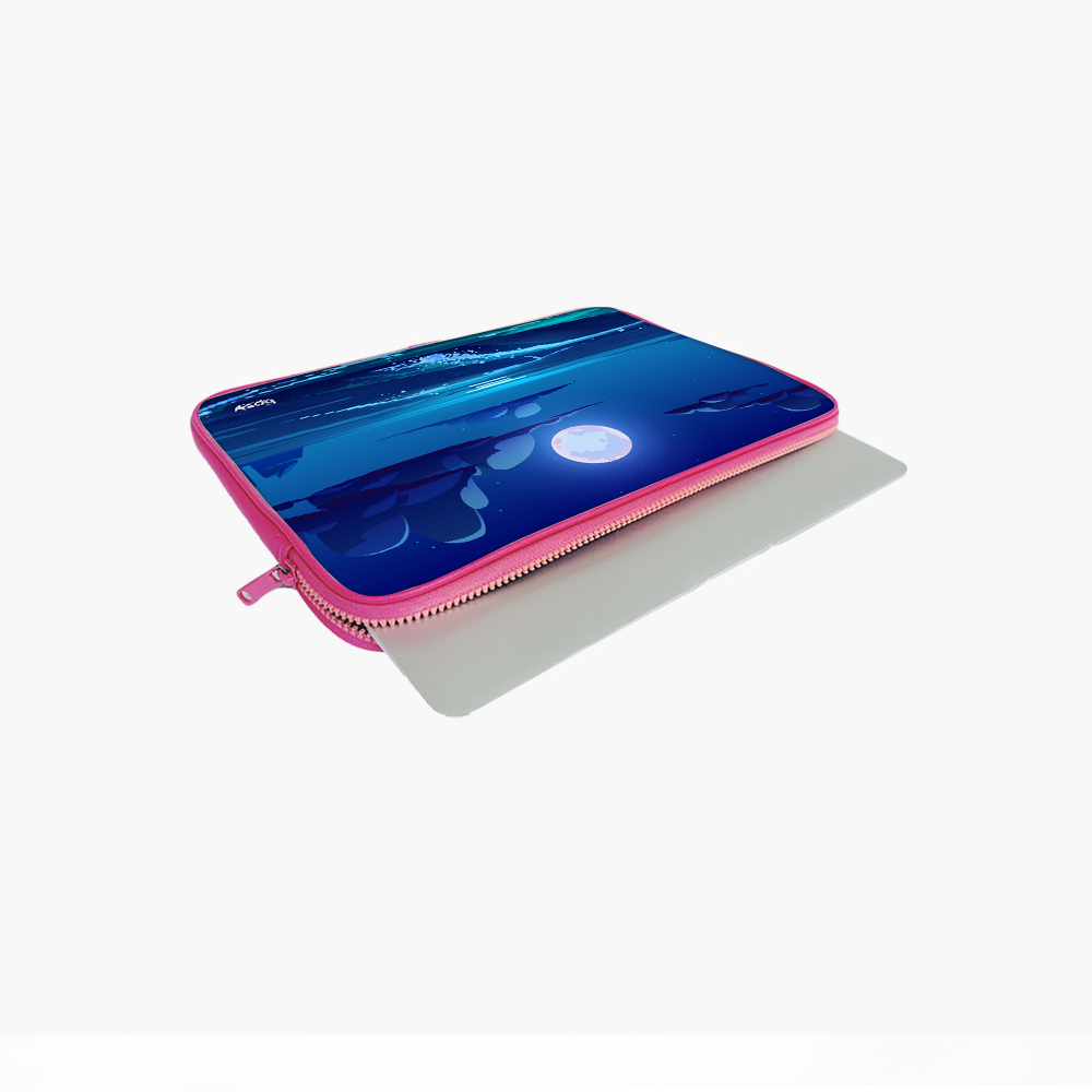 "ANIMATION OCEAN VIEW" Laptop Sleeves:Bold Modern Design for Every Size