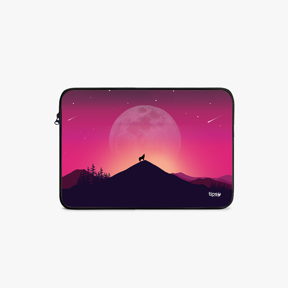 "WOLF IN THE HILLS" Laptop Sleeves:Bold Modern Design for Every Size