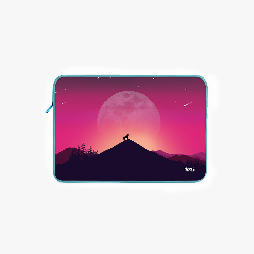 "WOLF IN THE HILLS" Laptop Sleeves:Bold Modern Design for Every Size