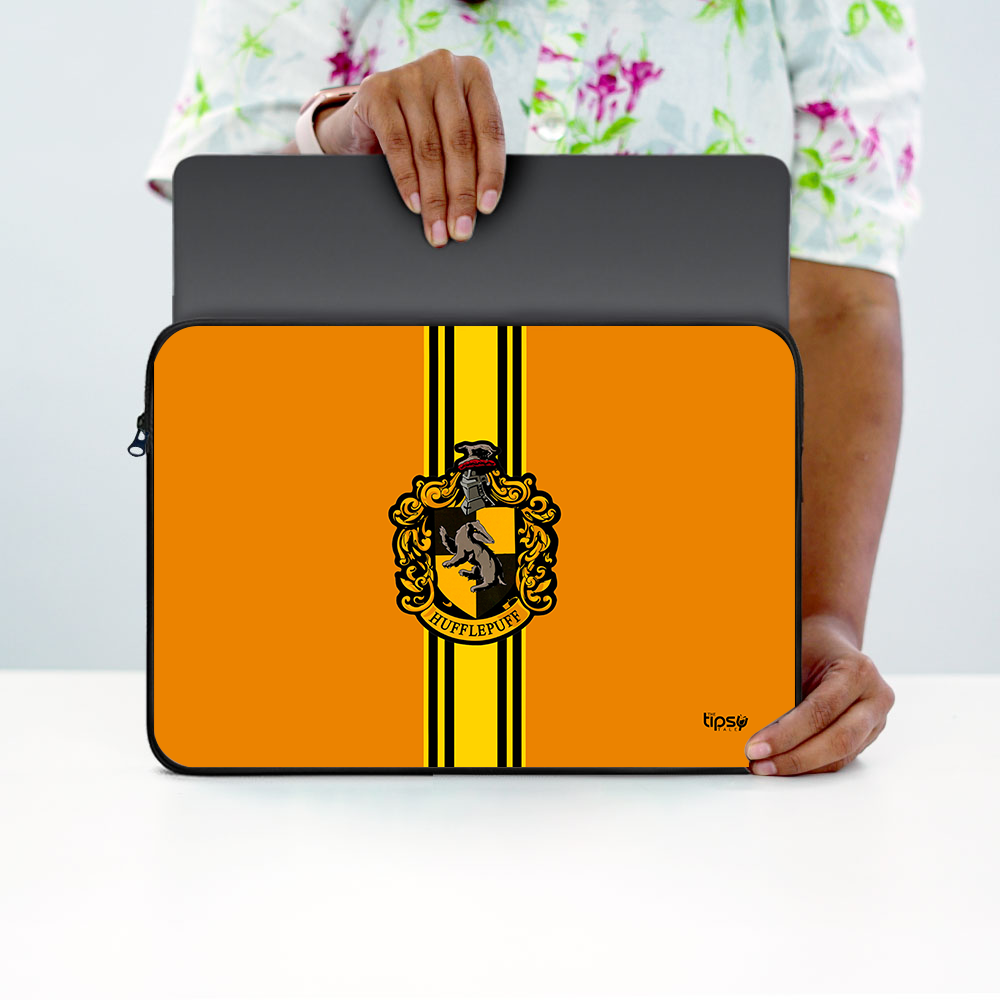 "HUFFLEPUFF - HARRY POTTER"Laptop Sleeves:Bold Modern Design for Every Size