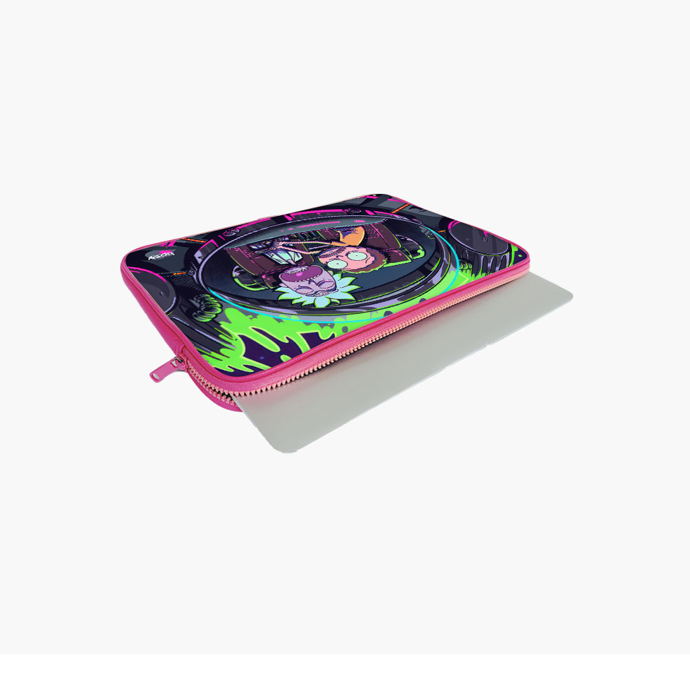 "RICK & MORTY - THE SERIES" -Laptop Sleeves:Bold Modern Design for Every Size