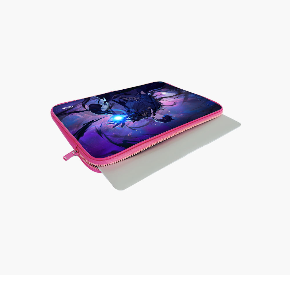 "SOLO LEVELING" -Laptop Sleeves:Bold Modern Design for Every Size