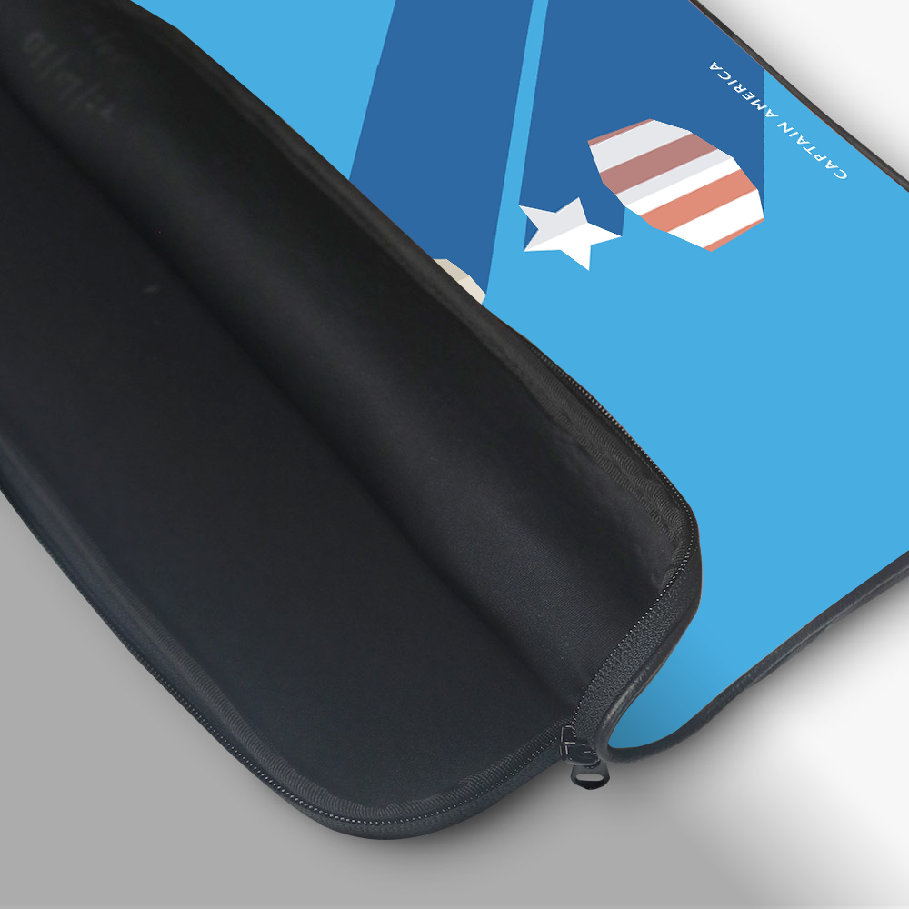 "CAPTAIN AMERICA - ROGGERS" -Laptop Sleeves:Bold Modern Design for Every Size