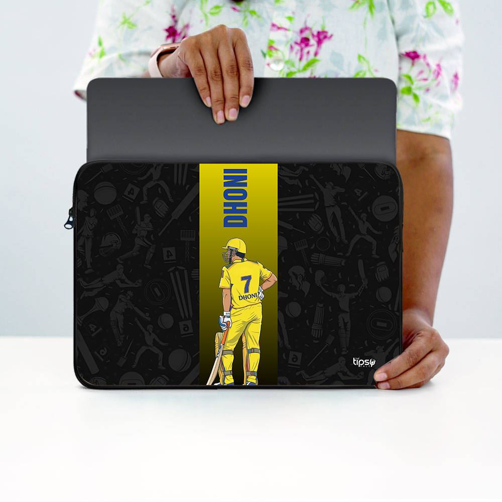 "DHONI 07 - CRICKET FANDOM" -Laptop Sleeves:Bold Modern Design for Every Size