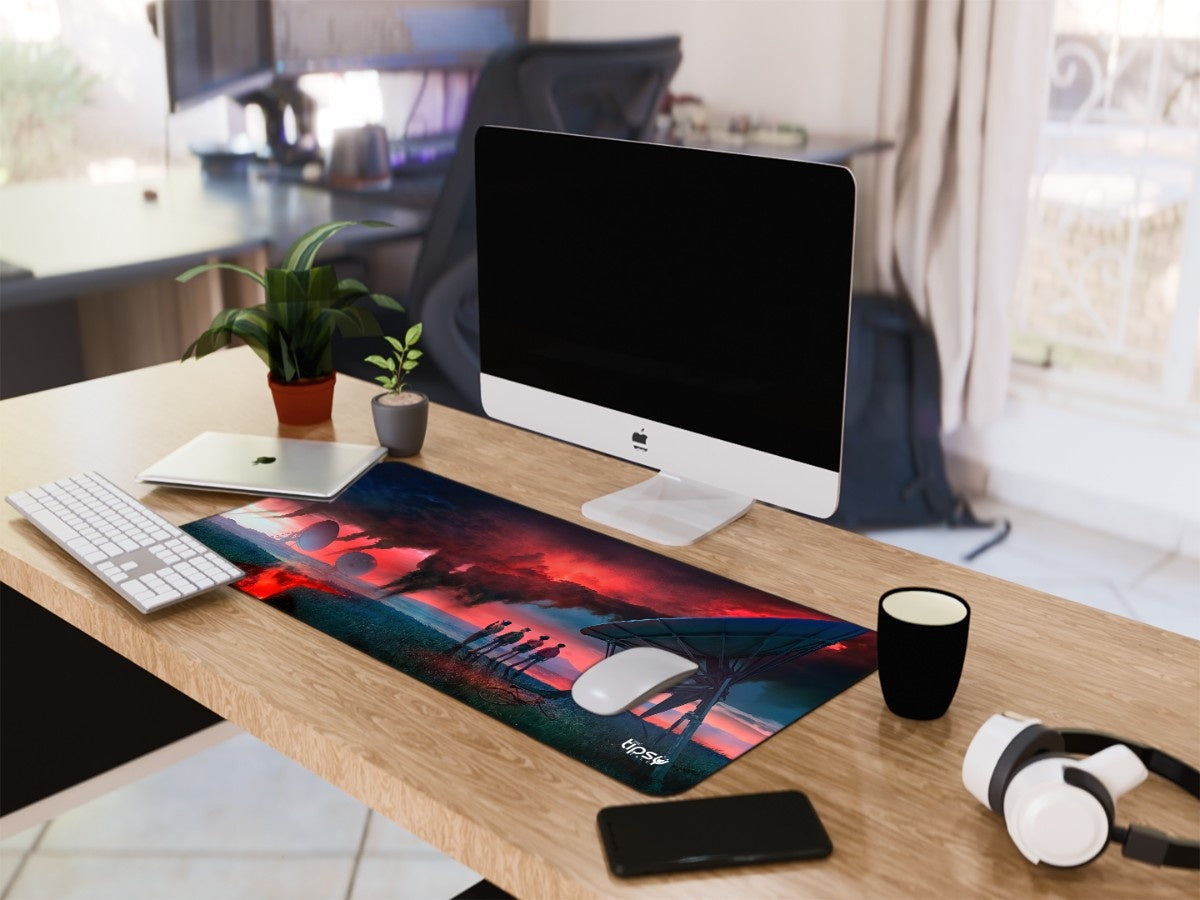 "STRANGER THINGS - THE CREW" Gaming Mousepad Elevate Your Gaming Experience