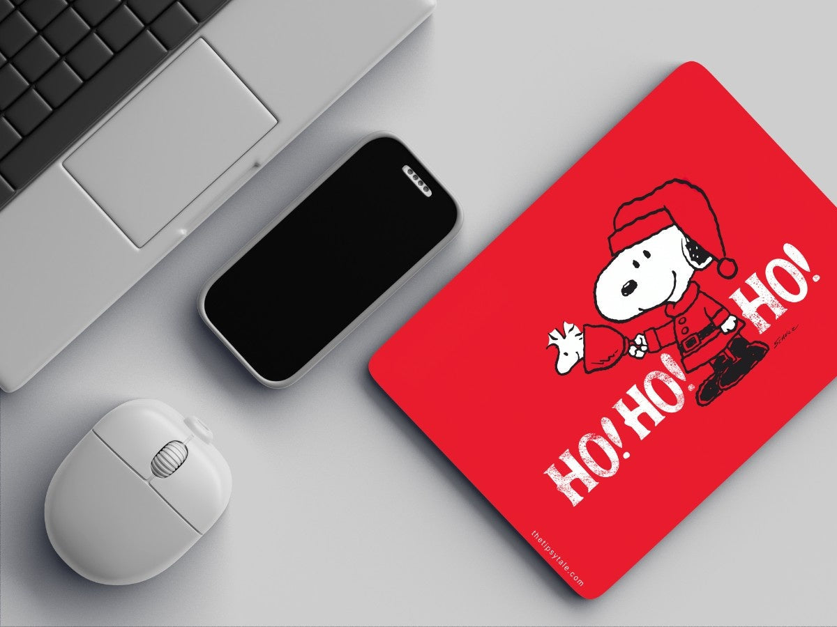 "Snoopy Santa Claus" Mousepad Enhance Your Workspace with Style