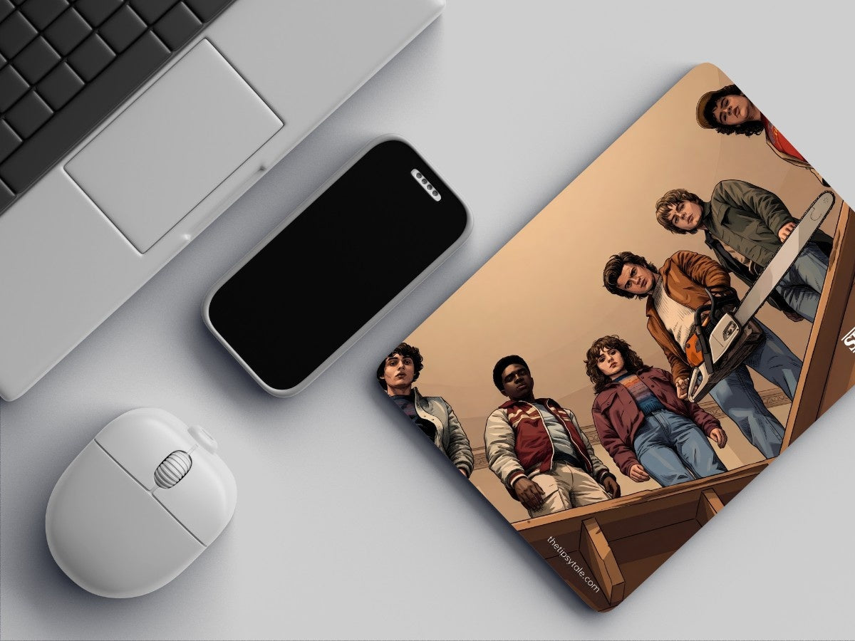 "WHEN THINGS GET STRANGE - STRANGER THINGS" Mousepad Enhance Your Workspace with Style