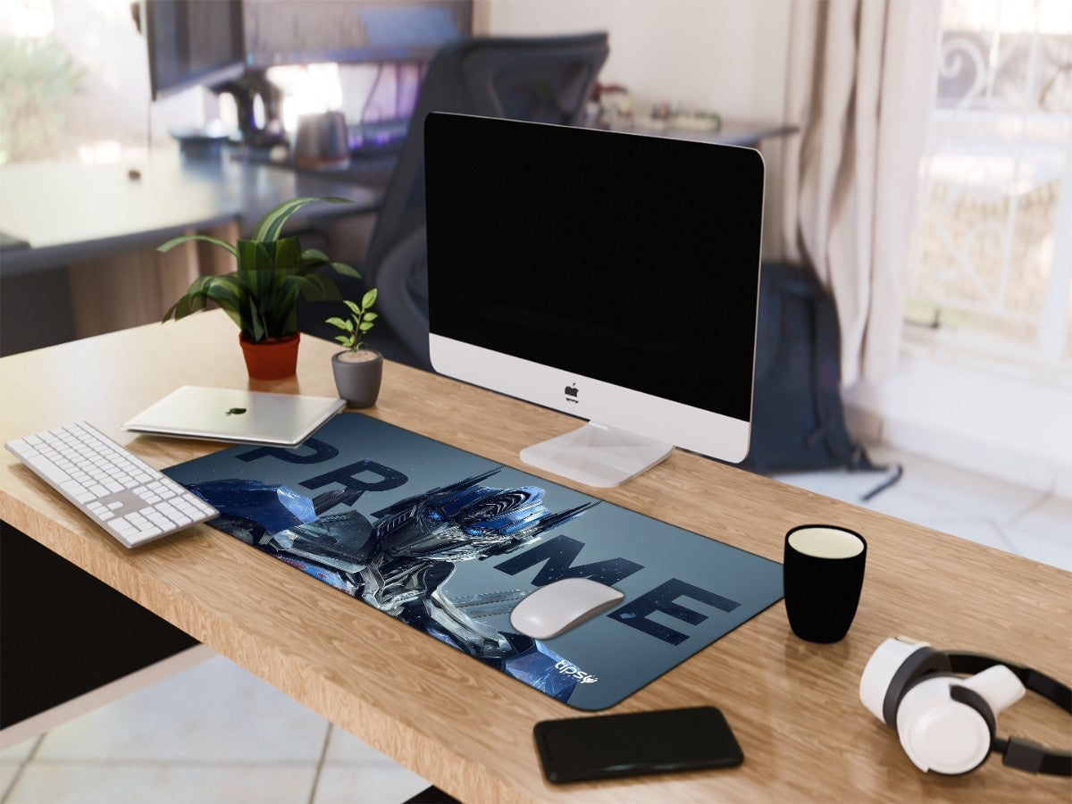 "LEADER OF LEGENDS - OPTIMUS PRIME" Gaming Mousepad Elevate Your Gaming Experience