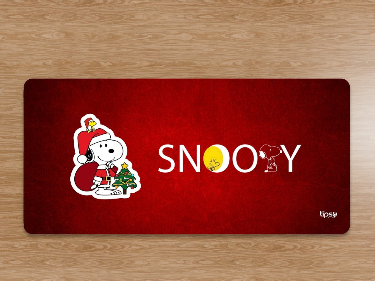 "Snoopy and Woodstock: Santa Claus" Gaming Mousepad Elevate Your Gaming Experience