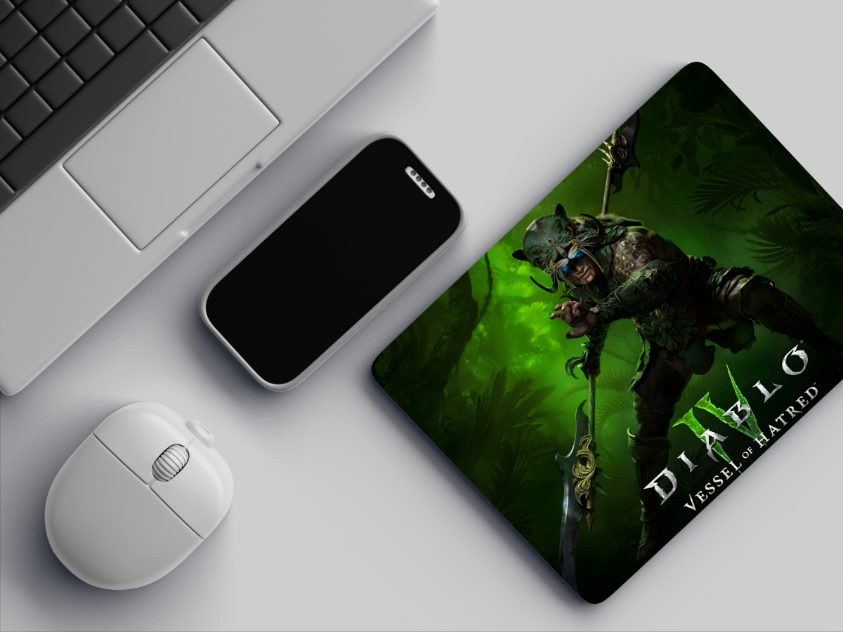 "DIABLO VESSEL OF HATRED" Mousepad: Enhance Your Workspace with Style