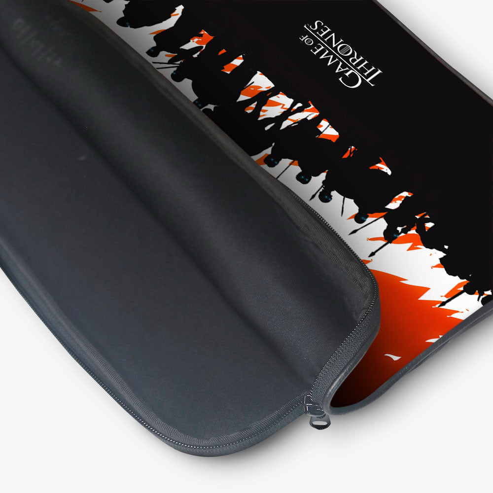 "BATTLE SCENE # GAME OF THRONES" Laptop Sleeves:Bold Modern Design for Every Size